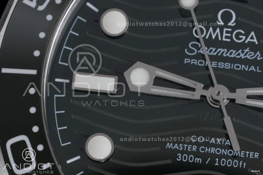 Asian V4 1:1 Green Dial Seamaster Best VSF Clone Edition Bezel Green 300M Ceramic Bracelet Super 8800 On Diver SS 1219